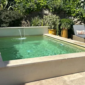 Logement Cosy Avec Piscine ,parking Et Jardin Villeneuve-lès-Avignon